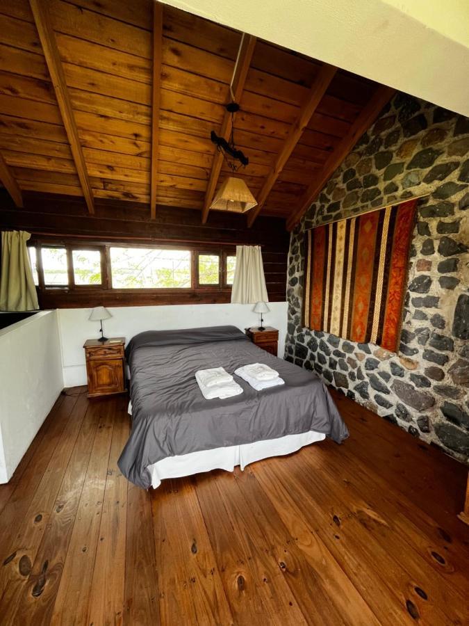 Tahonas Lodge *