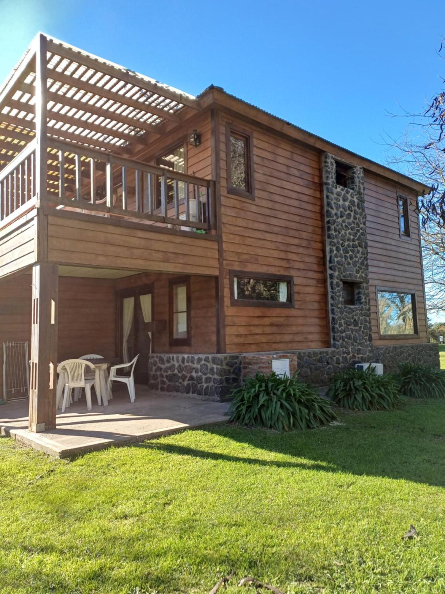 Tahonas Lodge